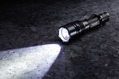 Maxenon General taktische Starklicht- Lampe 1050 Lumen